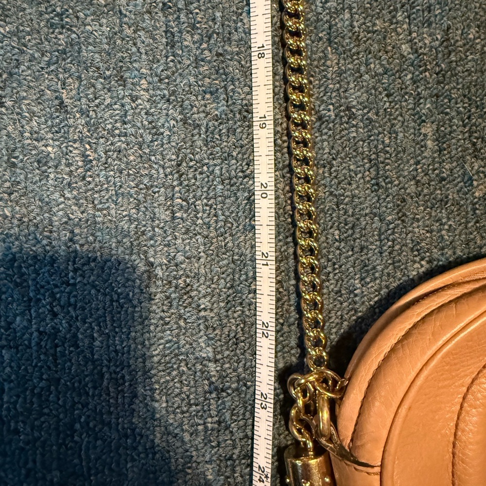 Gucci Brown Leather Crossbody with Tassel - Picture 9 of 9